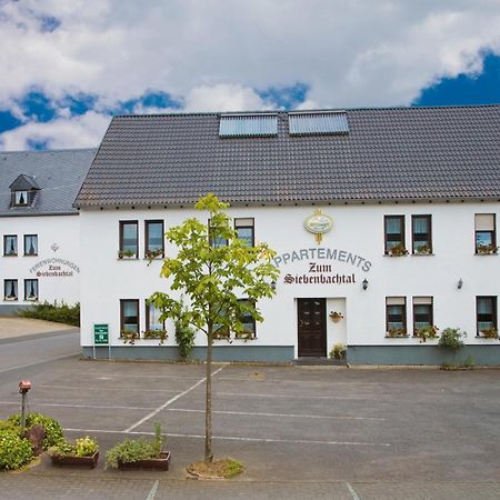 Landgasthof Zum Siebenbachtal Strotzbusch Exterior photo